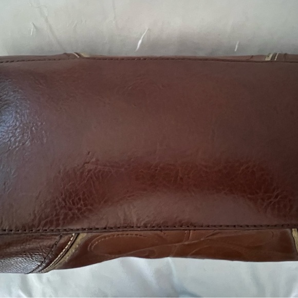 Coach Model #E06S-10228 - Picture 7 of 7